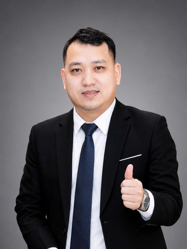 Nguyễn Hoàng Long