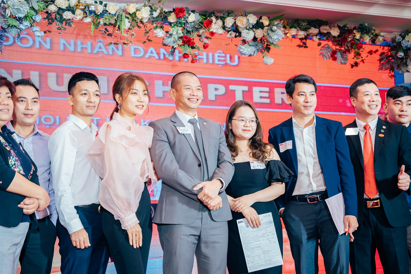 Sinh nhật 1 tuổi — Chapter đạt Titanium